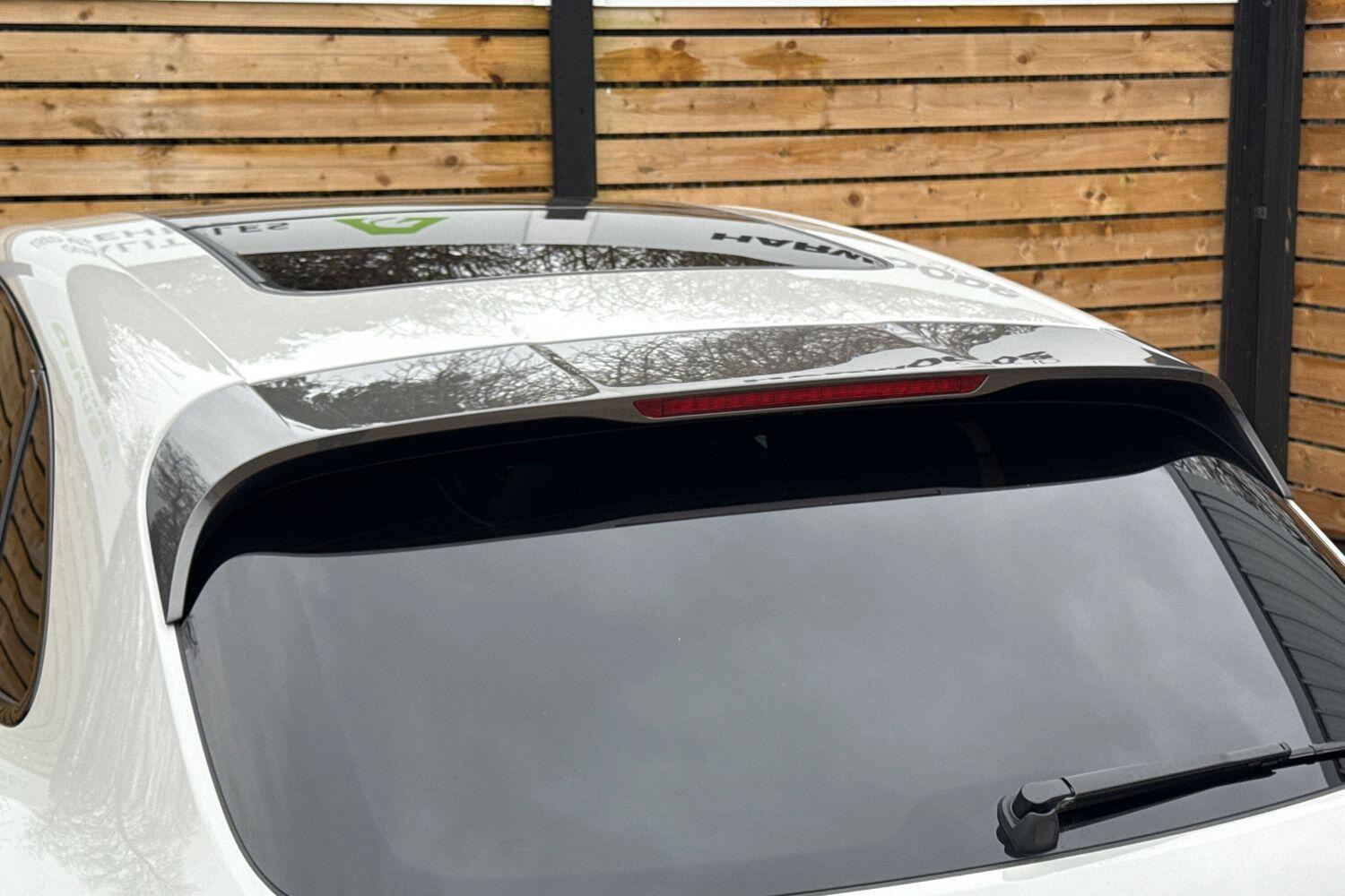 Used Porsche Macan 2022 for sale - 77191192: Photo 16