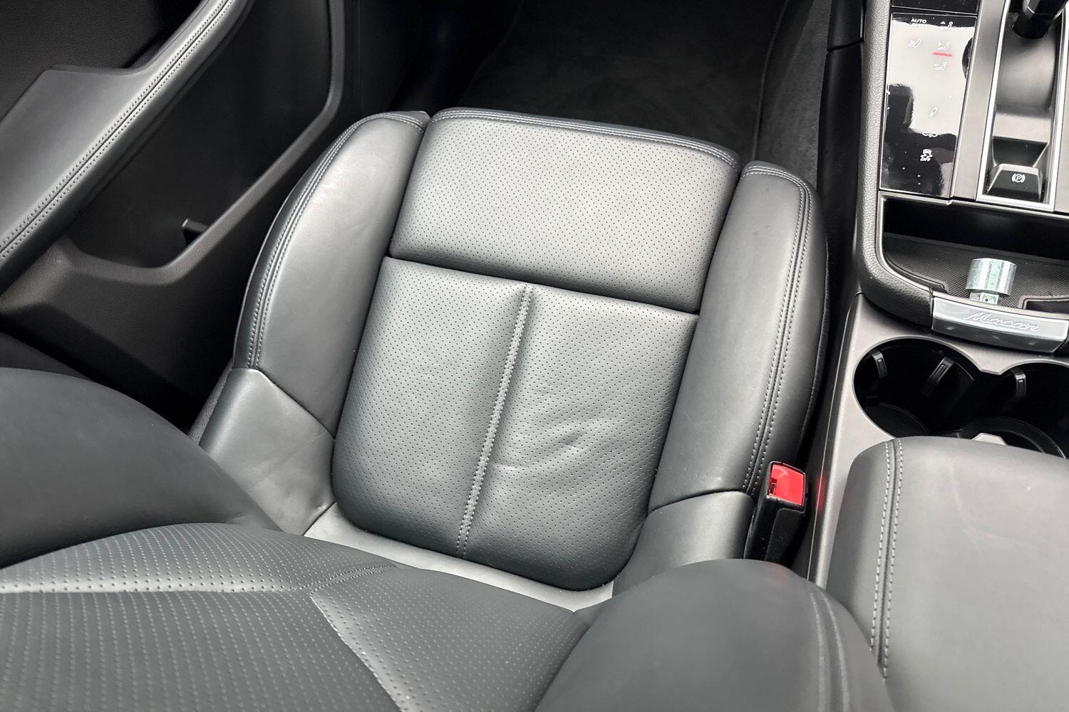 Used Porsche Macan 2022 for sale - 77191192: Photo 34