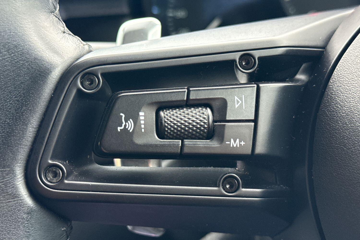 Used Porsche Macan 2022 for sale - 77191192: Photo 38