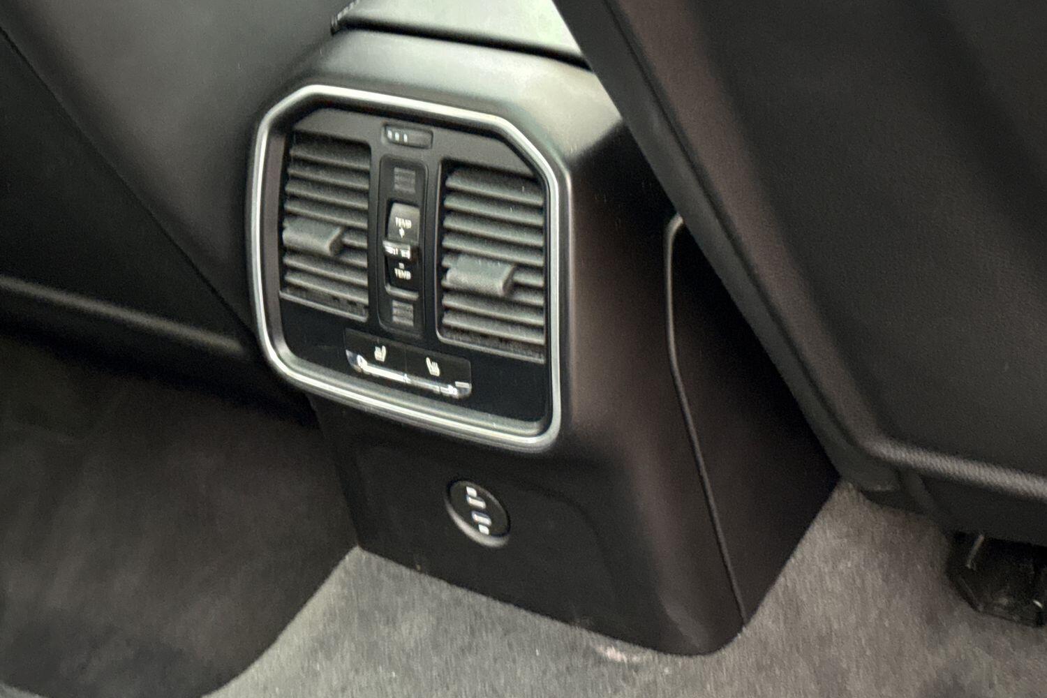 Used Porsche Macan 2022 for sale - 77191192: Photo 43