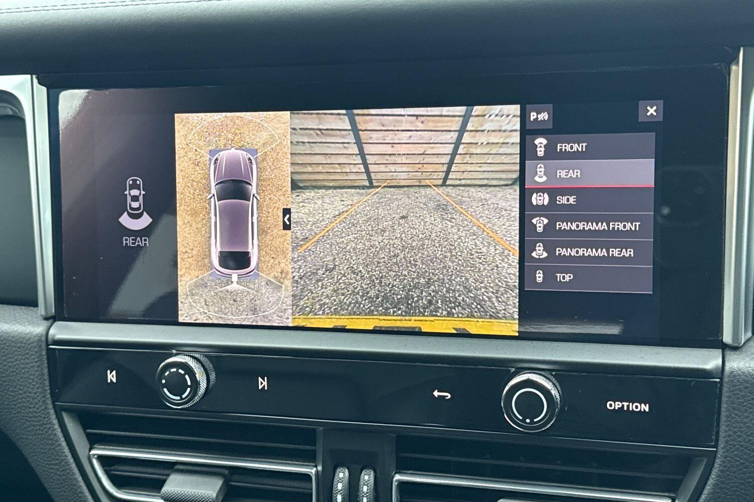 Used Porsche Macan 2022 for sale - 77191192: Photo 5