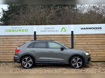 Used Audi Q3 2020 for sale - 76887396: Photo