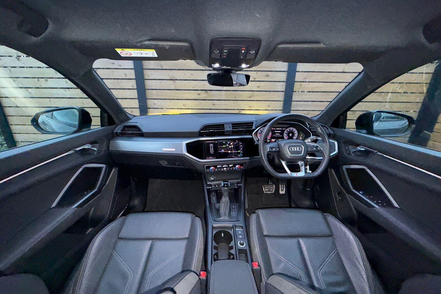 Used Audi Q3 2020 for sale - 76887396: Photo 3