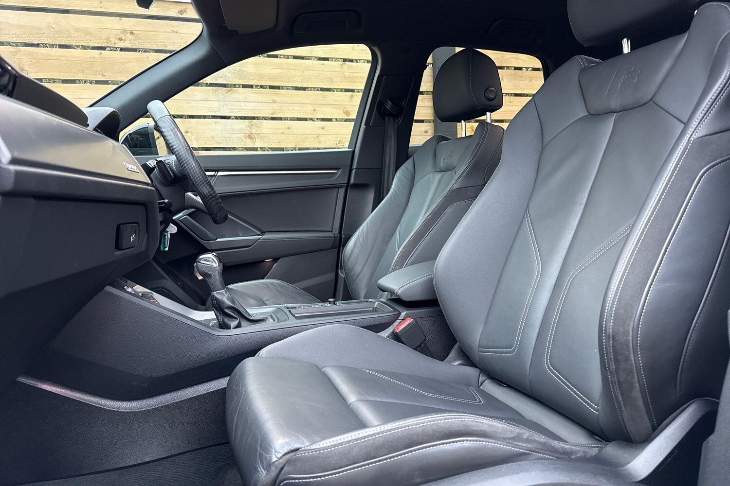 Used Audi Q3 2020 for sale - 76887396: Photo 30