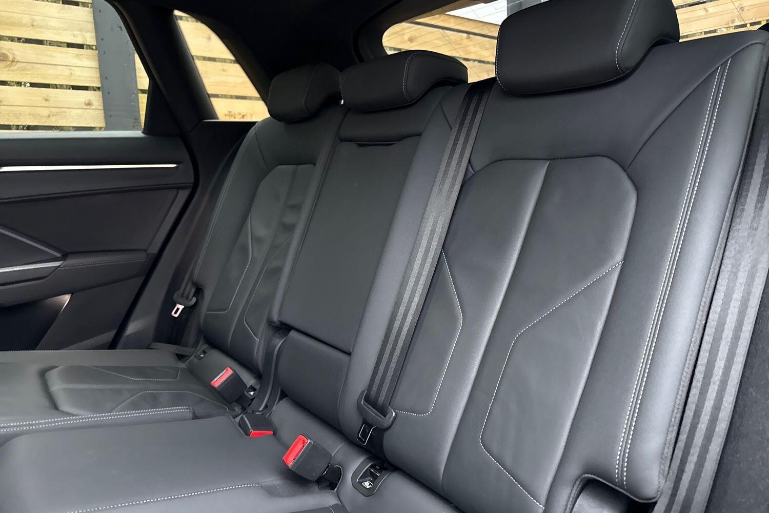 Used Audi Q3 2020 for sale - 76887396: Photo 33