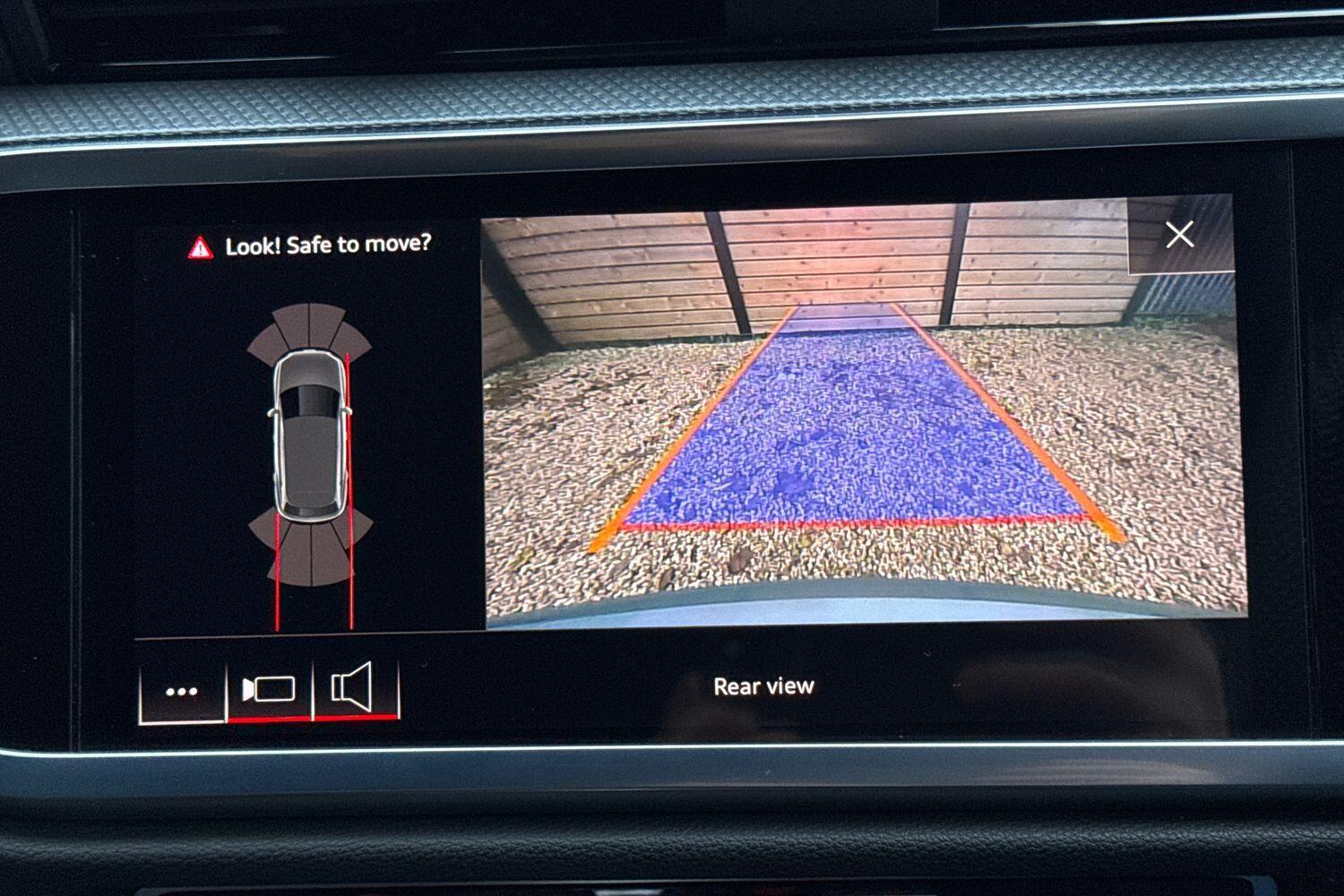 Used Audi Q3 2020 for sale - 76887396: Photo 4