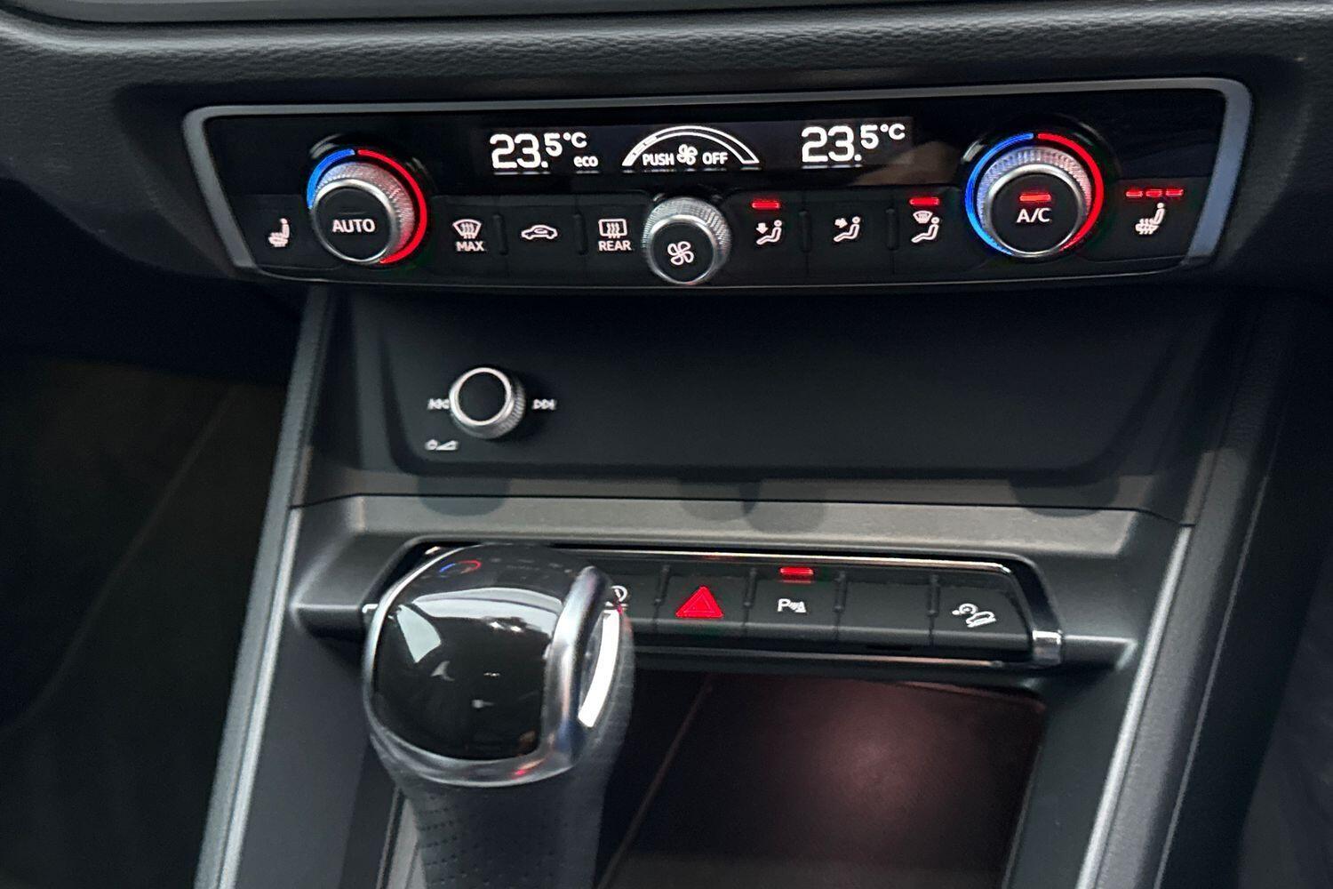 Used Audi Q3 2020 for sale - 76887396: Photo 41