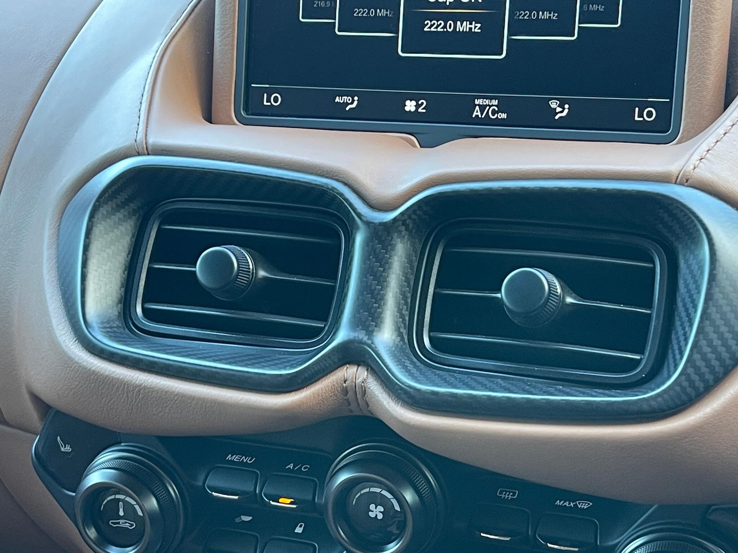 Used Aston Martin Vantage 2020 for sale - 77144544: Photo 14