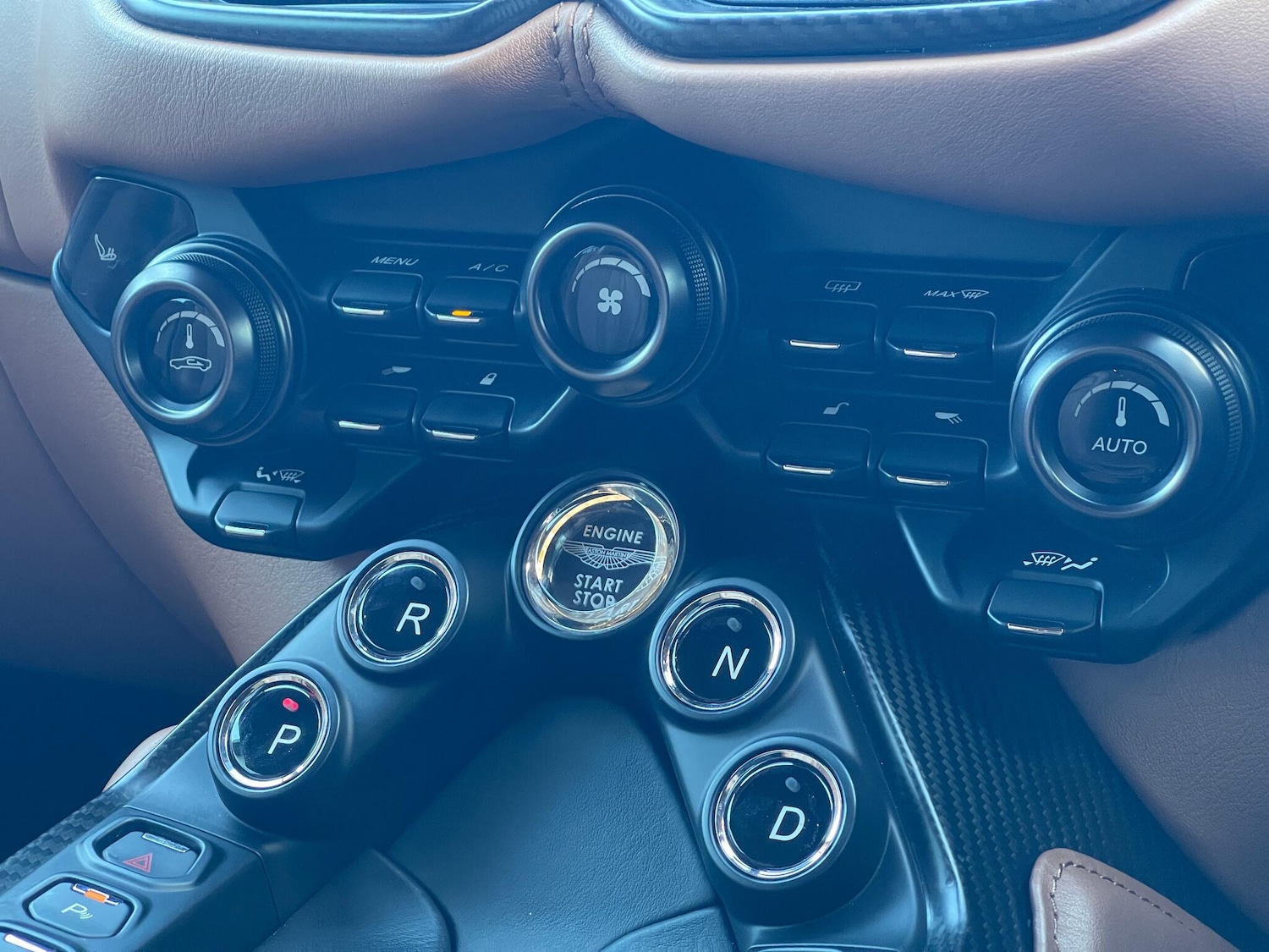 Used Aston Martin Vantage 2020 for sale - 77144544: Photo 33