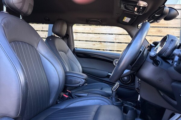 Used MINI Hatch 2019 for sale - 76121884: Photo 26