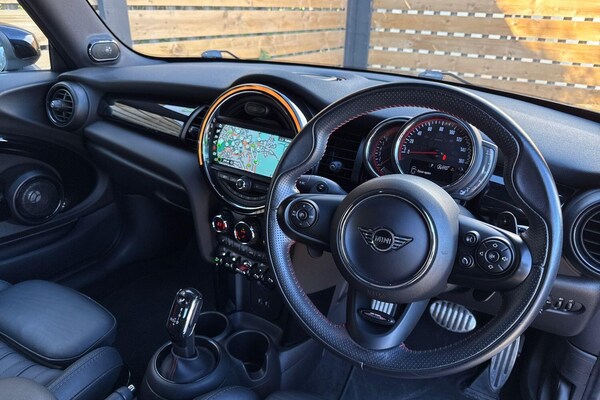 Used MINI Hatch 2019 for sale - 76121884: Photo 27