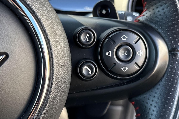 Used MINI Hatch 2019 for sale - 76121884: Photo 39