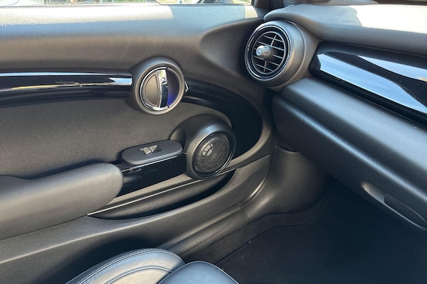 Used MINI Hatch 2019 for sale - 76121884: Photo 49