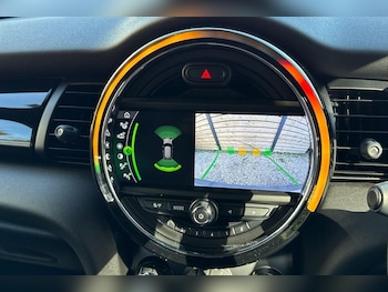 Used MINI Hatch 2019 for sale - 76121884: Photo 4