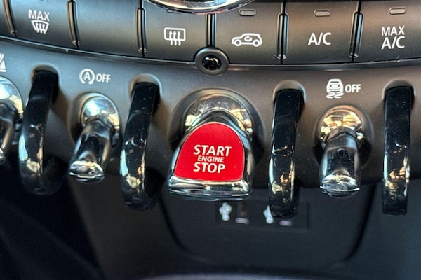 Used MINI Hatch 2019 for sale - 76121884: Photo 55