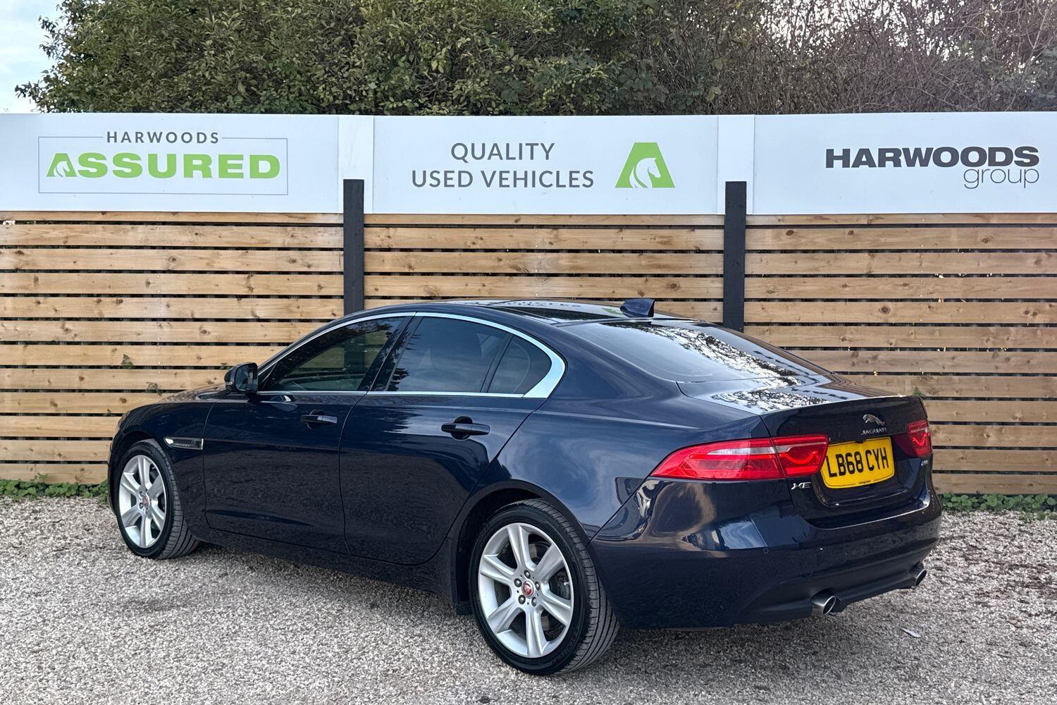 Used Jaguar XE 2019 for sale - 76059685: Photo 10