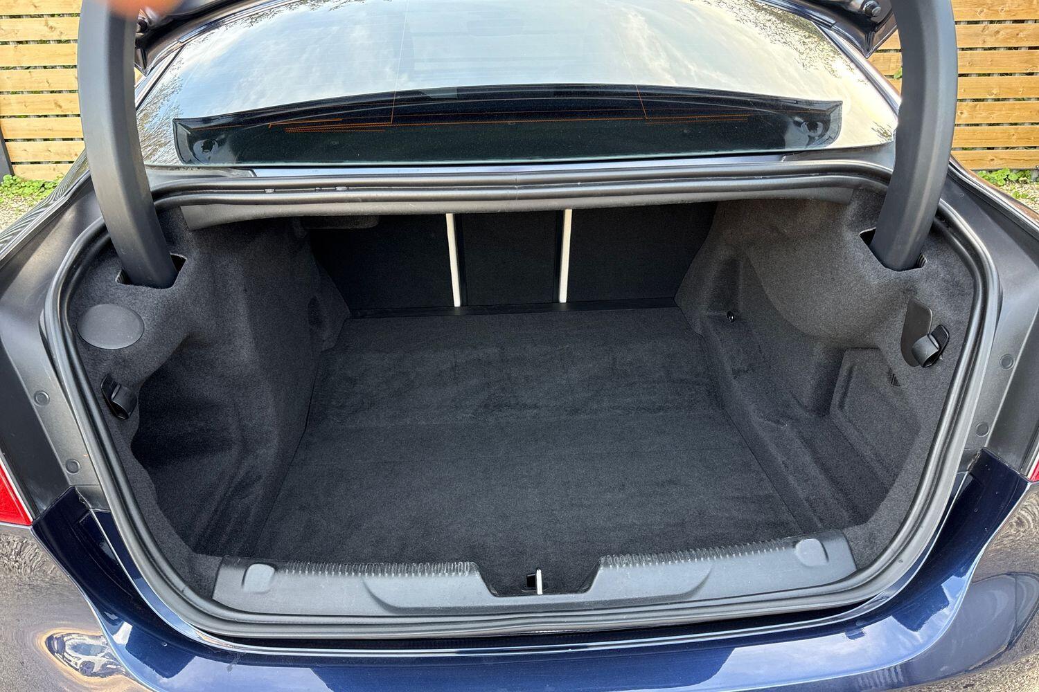 Used Jaguar XE 2019 for sale - 76059685: Photo 21