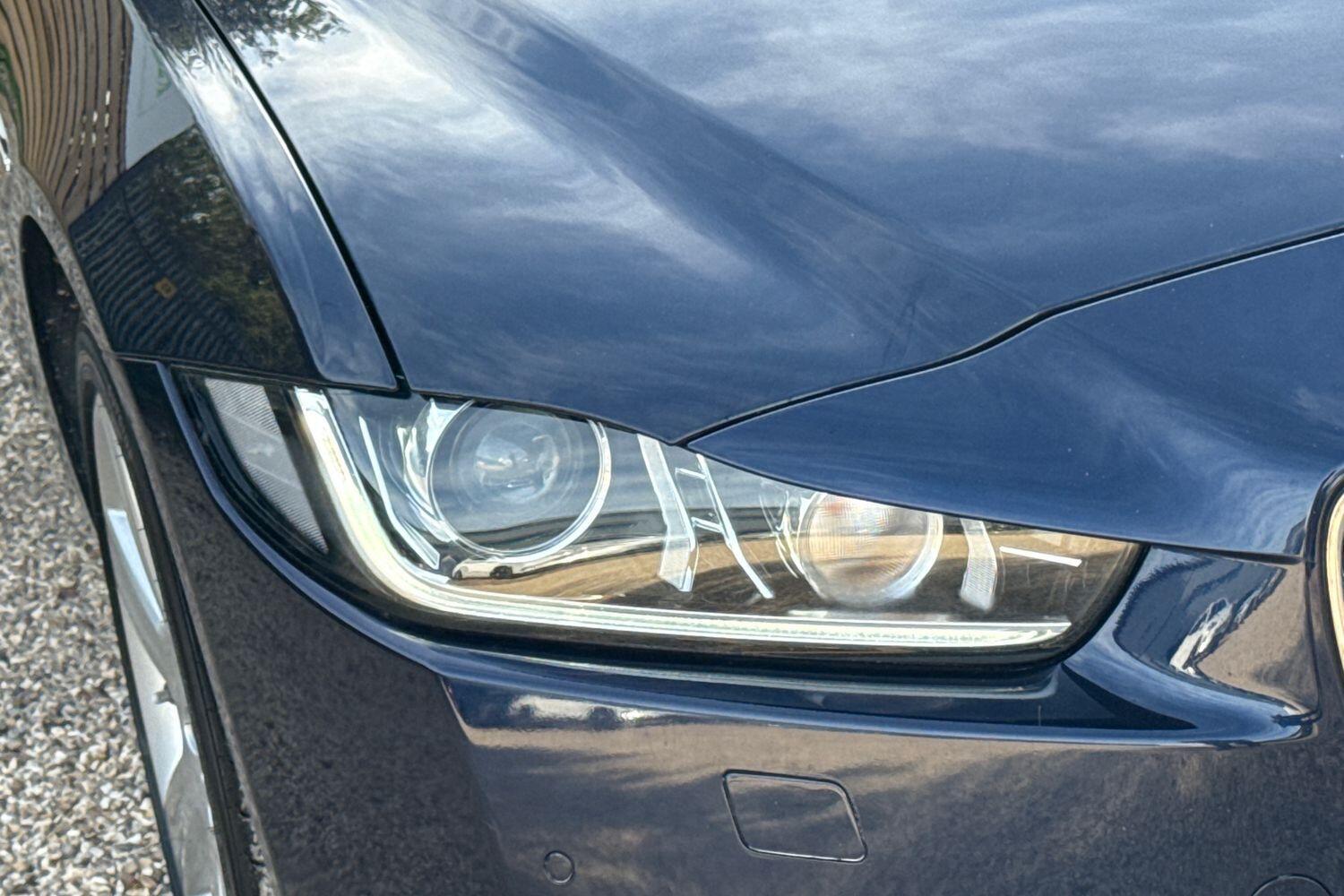Used Jaguar XE 2019 for sale - 76059685: Photo 44
