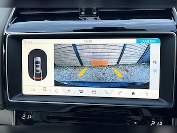 Used Jaguar XE 2019 for sale - 76059685: Photo 4