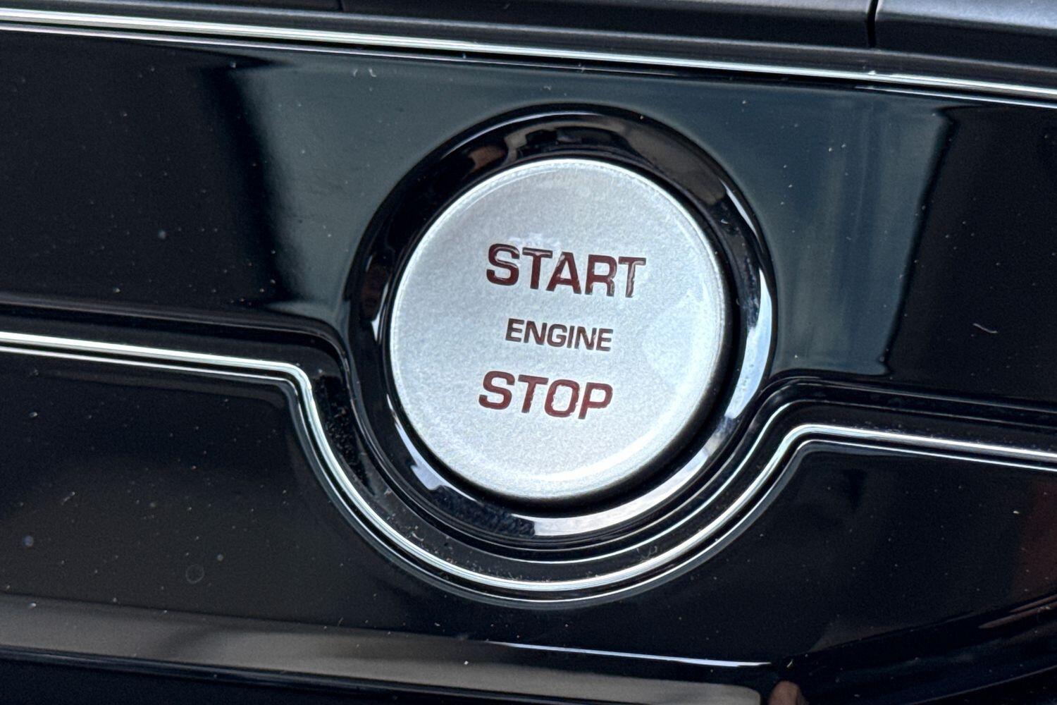 Used Jaguar XE 2019 for sale - 76059685: Photo 57