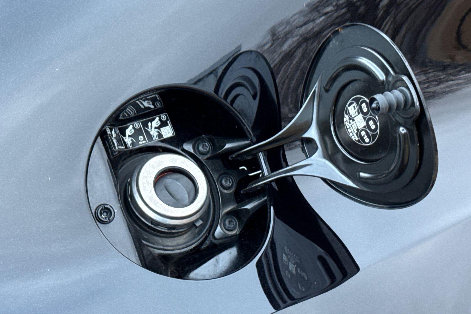 Used Aston Martin Vantage 2025 for sale - 77190955: Photo 20