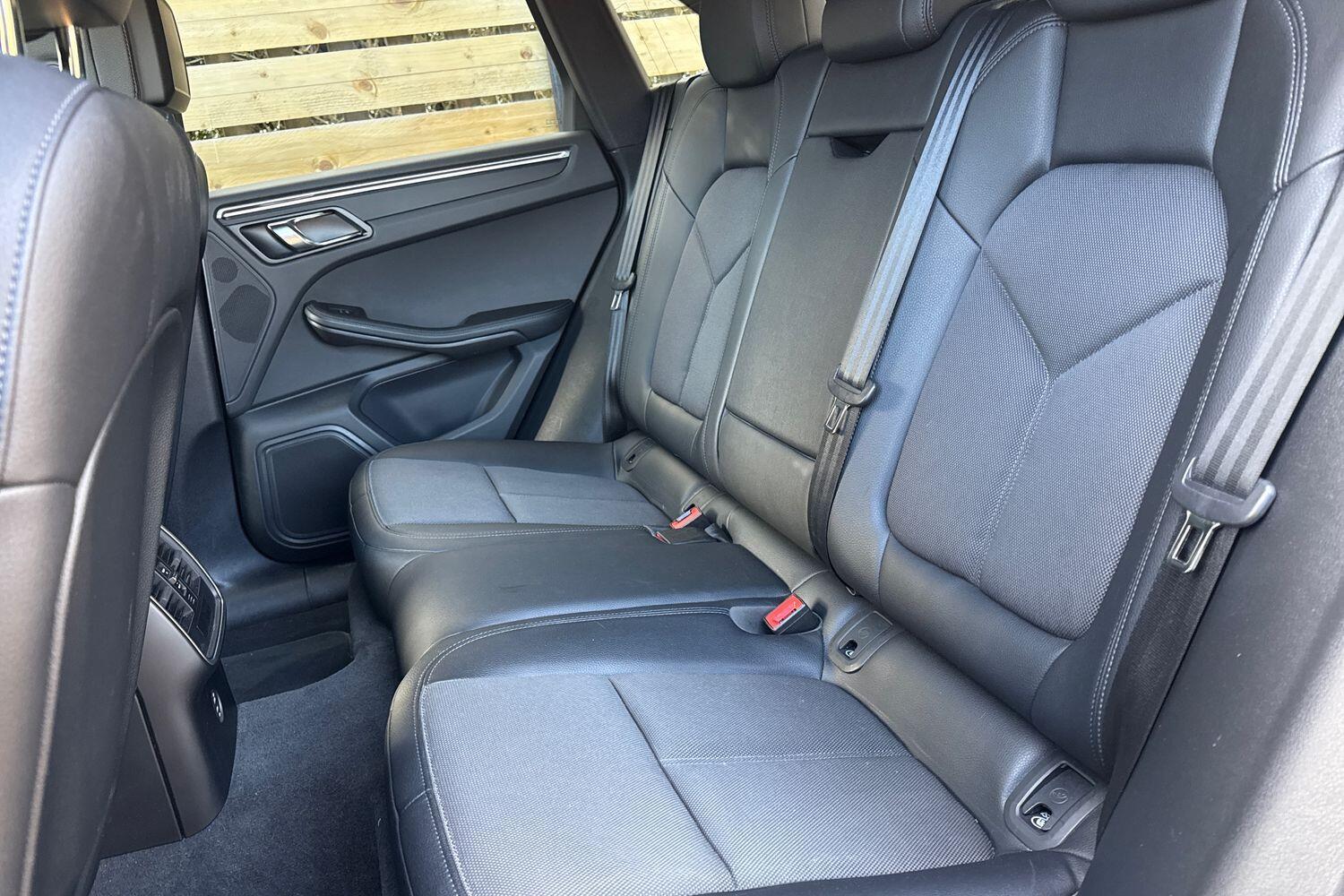 Used Porsche Macan 2022 for sale - 76689374: Photo 27