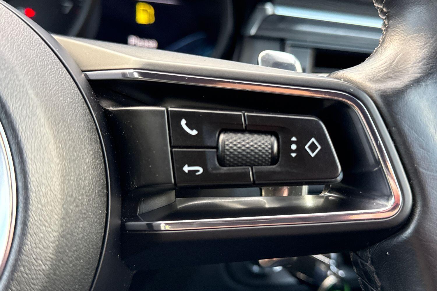 Used Porsche Macan 2022 for sale - 76689374: Photo 35