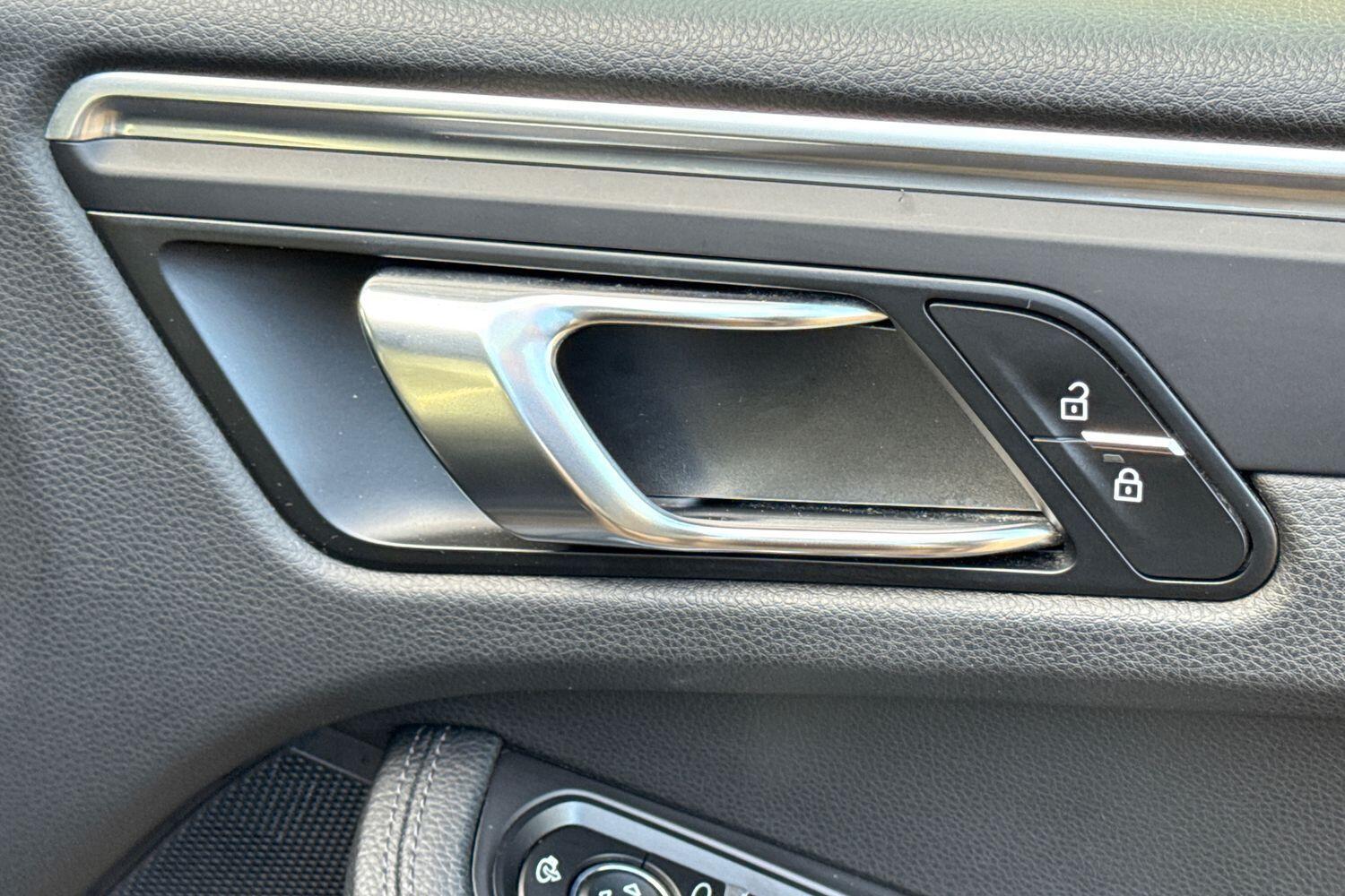 Used Porsche Macan 2022 for sale - 76689374: Photo 42