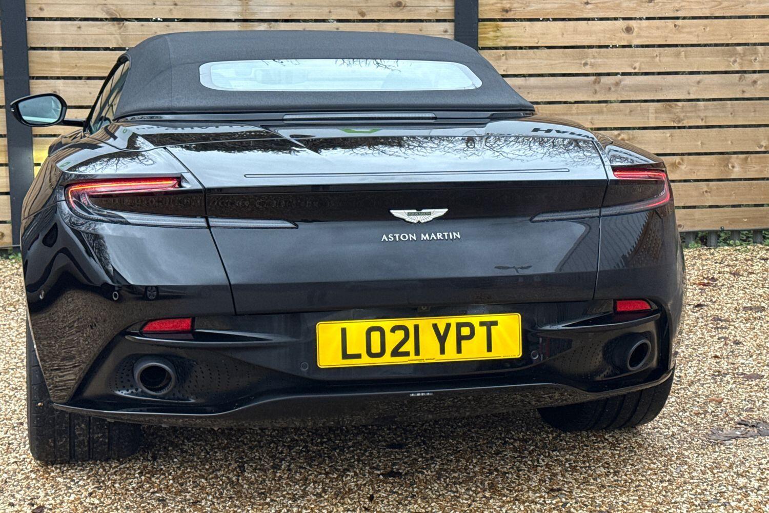 Used Aston Martin DB11 2021 for sale - 77175352: Photo 18