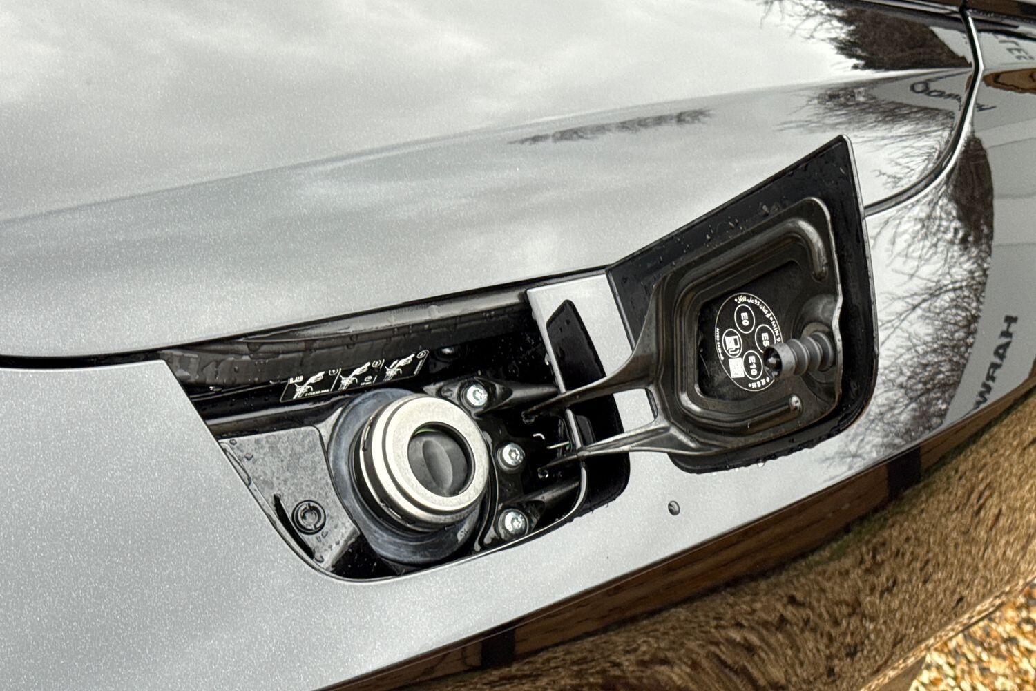 Used Aston Martin DB11 2021 for sale - 77175352: Photo 20