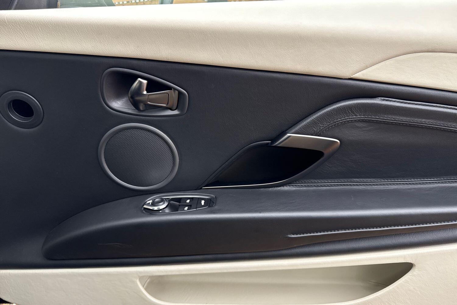 Used Aston Martin DB11 2021 for sale - 77175352: Photo 41