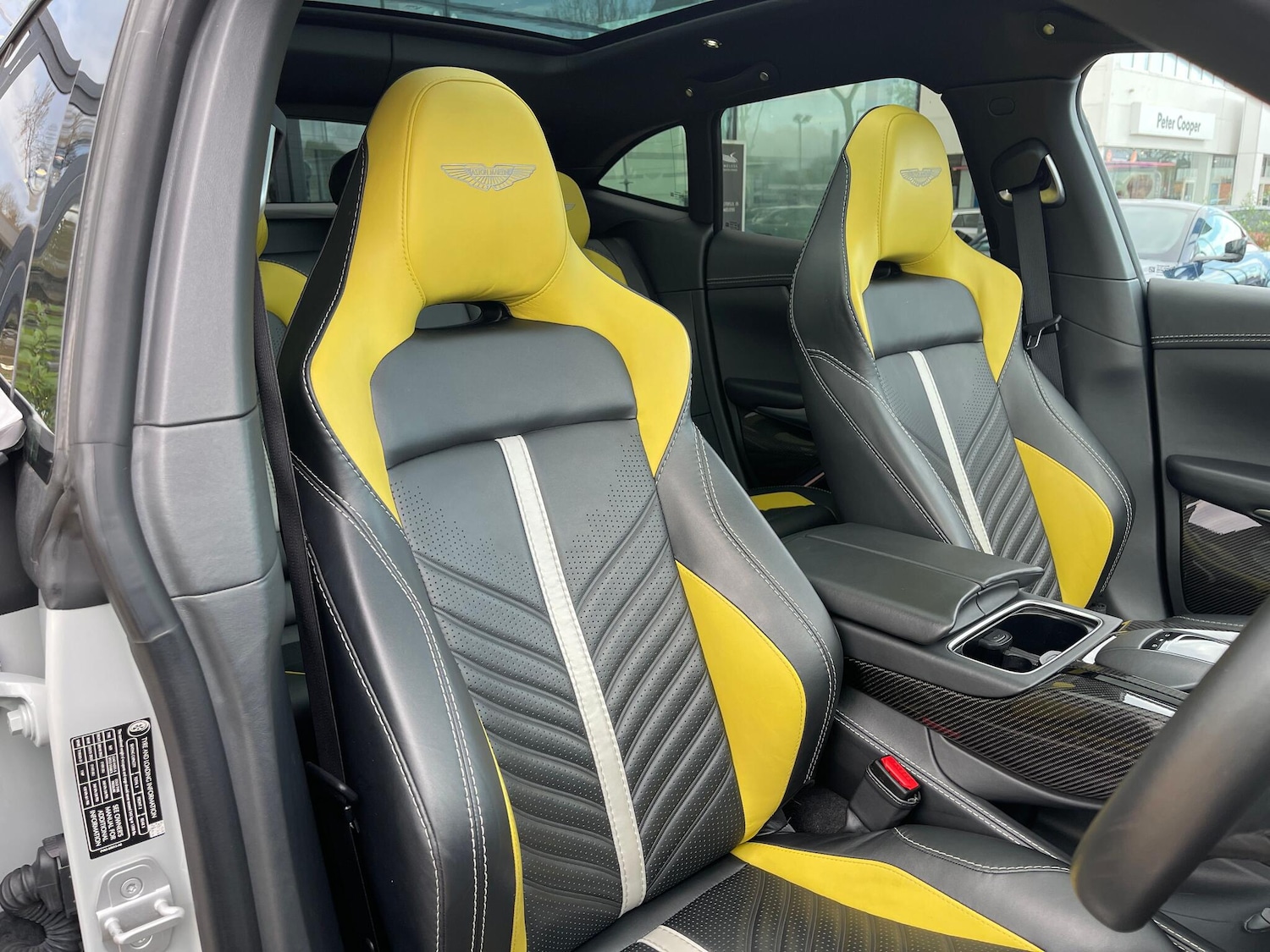 Used Aston Martin DBX 2023 for sale - 77155749: Photo 11