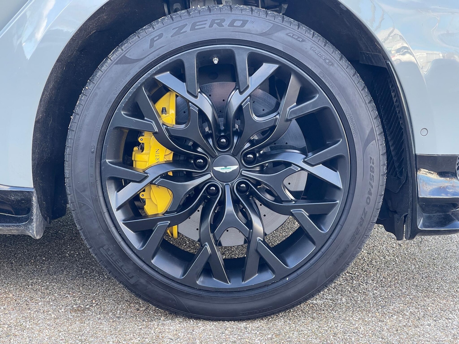 Used Aston Martin DBX 2023 for sale - 77155749: Photo 4