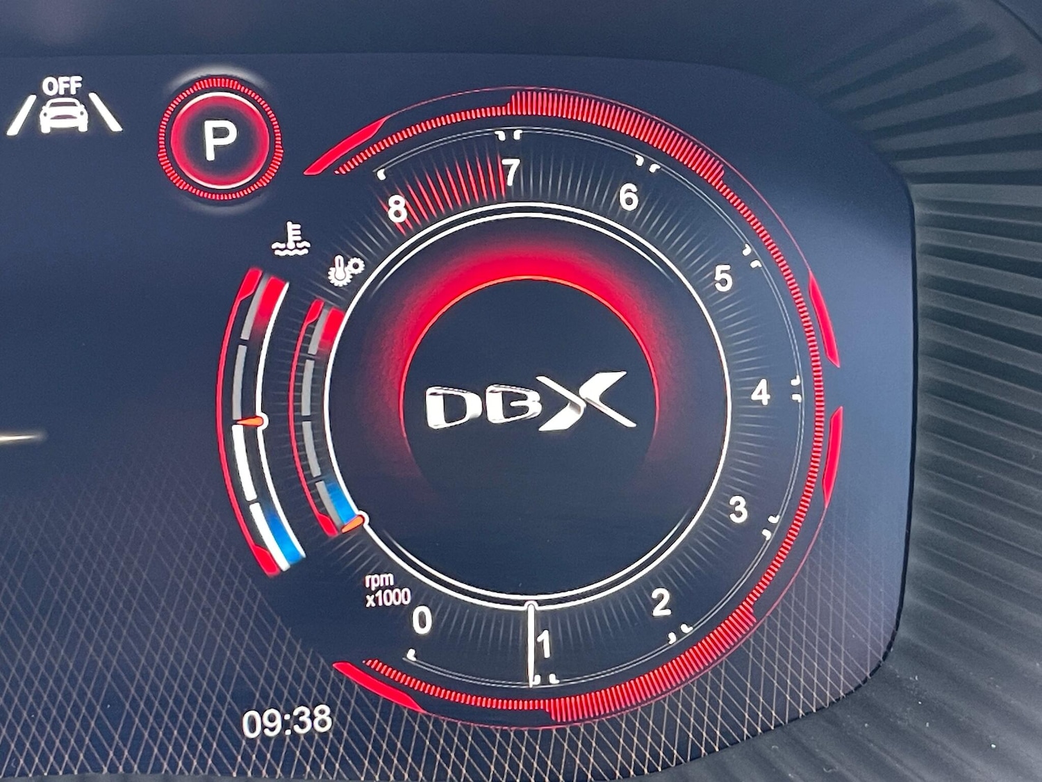 Used Aston Martin DBX 2023 for sale - 77155749: Photo 40