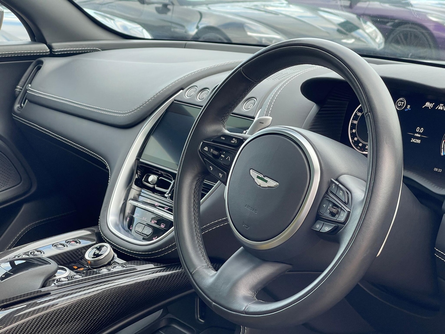 Used Aston Martin DBX 2023 for sale - 77155749: Photo 43