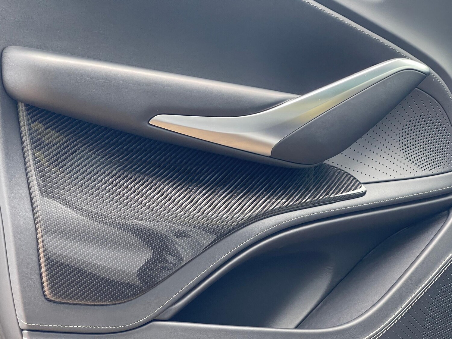 Used Aston Martin DBX 2023 for sale - 77155749: Photo 45