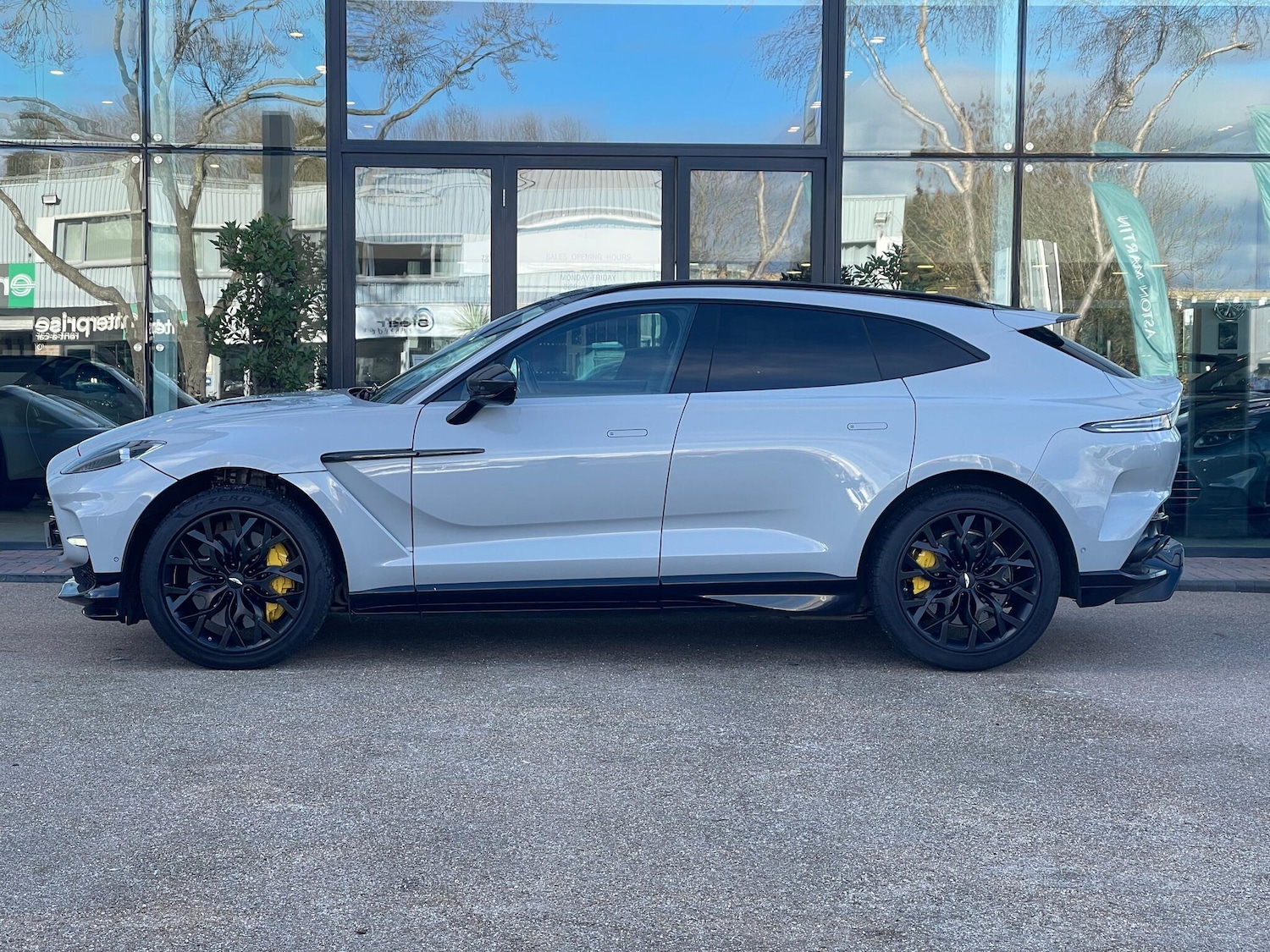 Used Aston Martin DBX 2023 for sale - 77155749: Photo 51