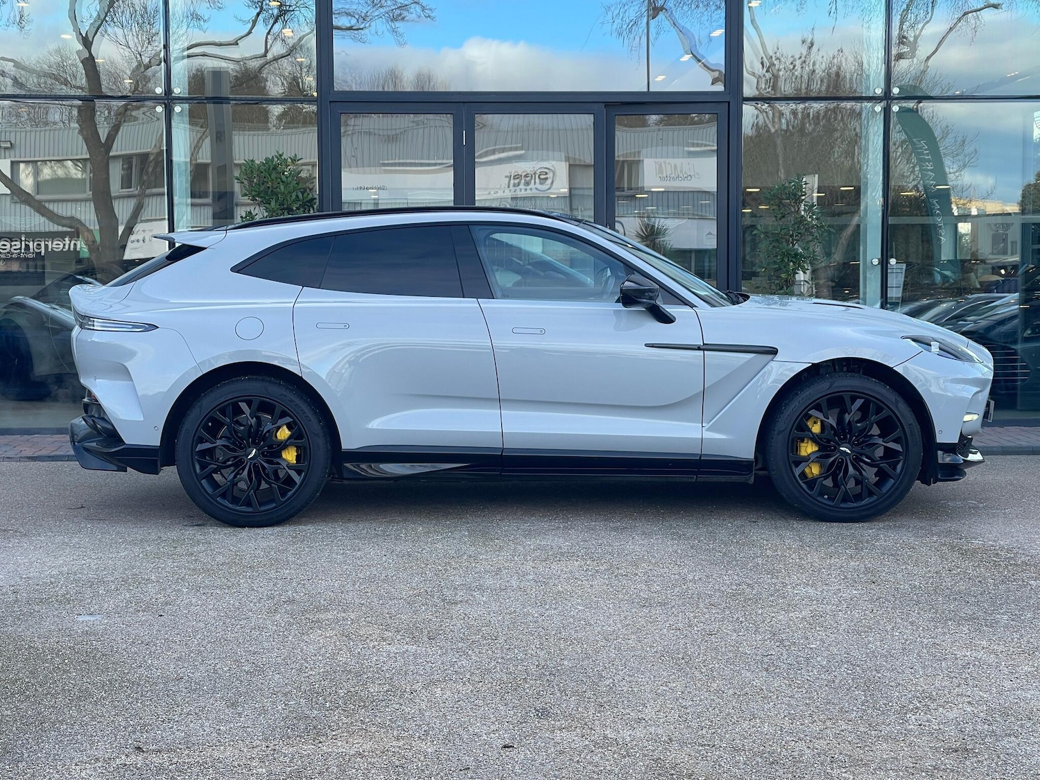 Used Aston Martin DBX 2023 for sale - 77155749: Photo 53