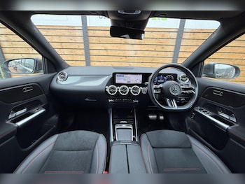 Used Mercedes-Benz GLA 2024 for sale - 76042917: Photo
