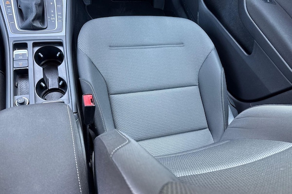 Used Volkswagen Golf 2018 for sale - 76136152: Photo 35