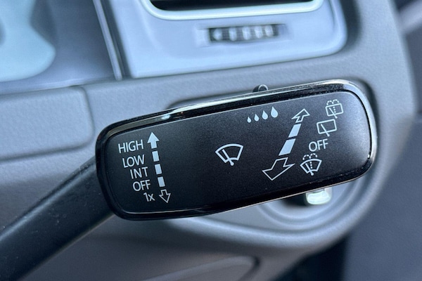 Used Volkswagen Golf 2018 for sale - 76136152: Photo 51