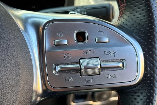 Used Mercedes-Benz GLA 2023 for sale - 75214863: Photo 37