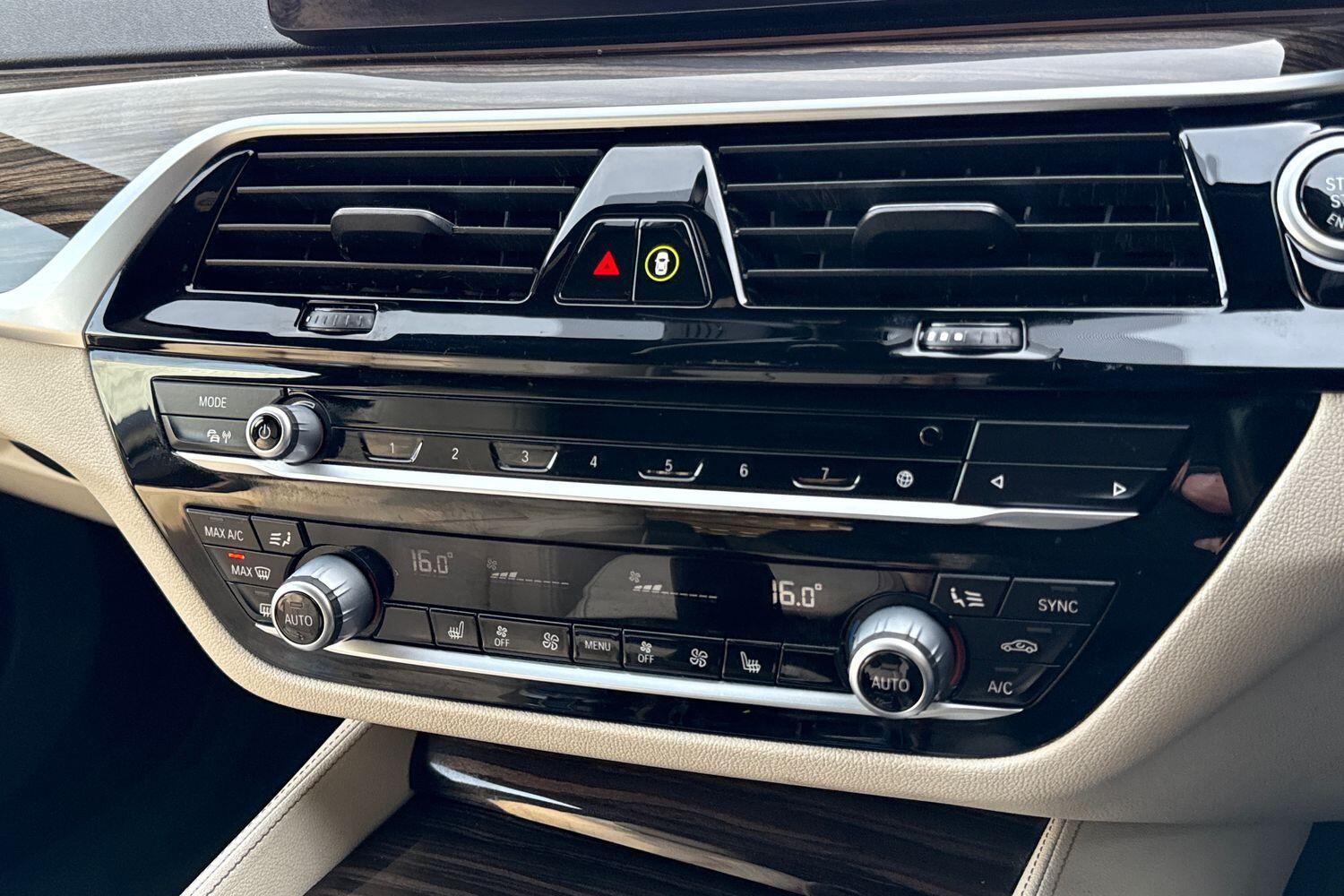 Used BMW 5 Series 2021 for sale - 77633846: Photo 38