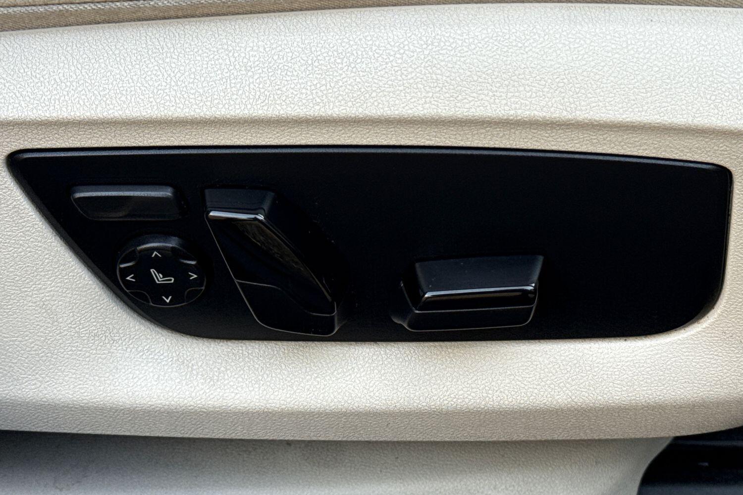 Used BMW 5 Series 2021 for sale - 77633846: Photo 44