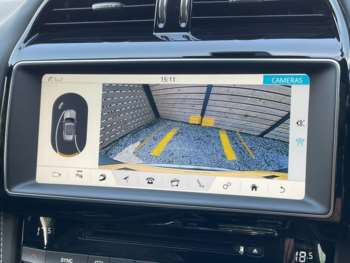 Used Jaguar F-Pace 2019 for sale - 75139370: Photo