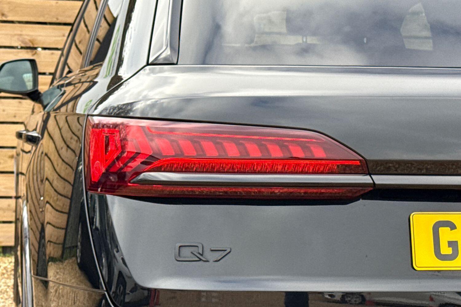 Used Audi Q7 2023 for sale - 77574740: Photo 42