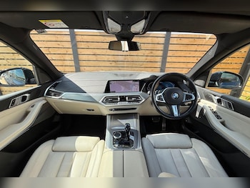 Used BMW X5 2020 for sale - 75431848: Photo