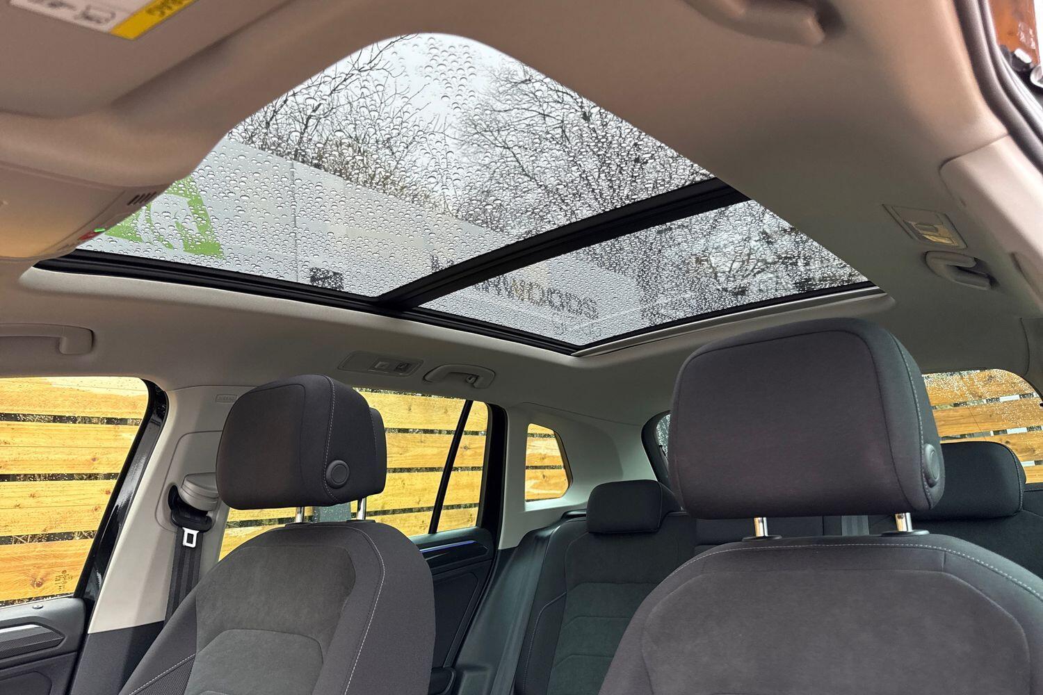 Used Volkswagen Tiguan 2023 for sale - 77190835: Photo 31