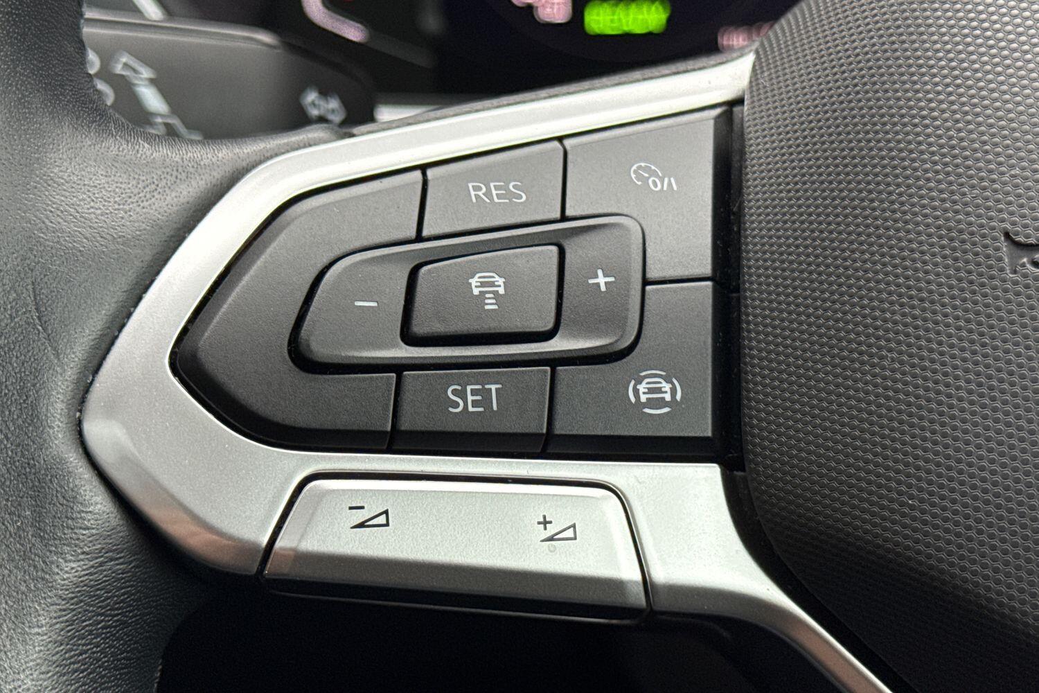 Used Volkswagen Tiguan 2023 for sale - 77190835: Photo 38