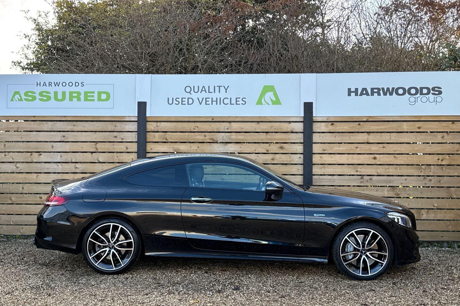 Used Mercedes-Benz C Class 2022 for sale - 76572591: Photo 2